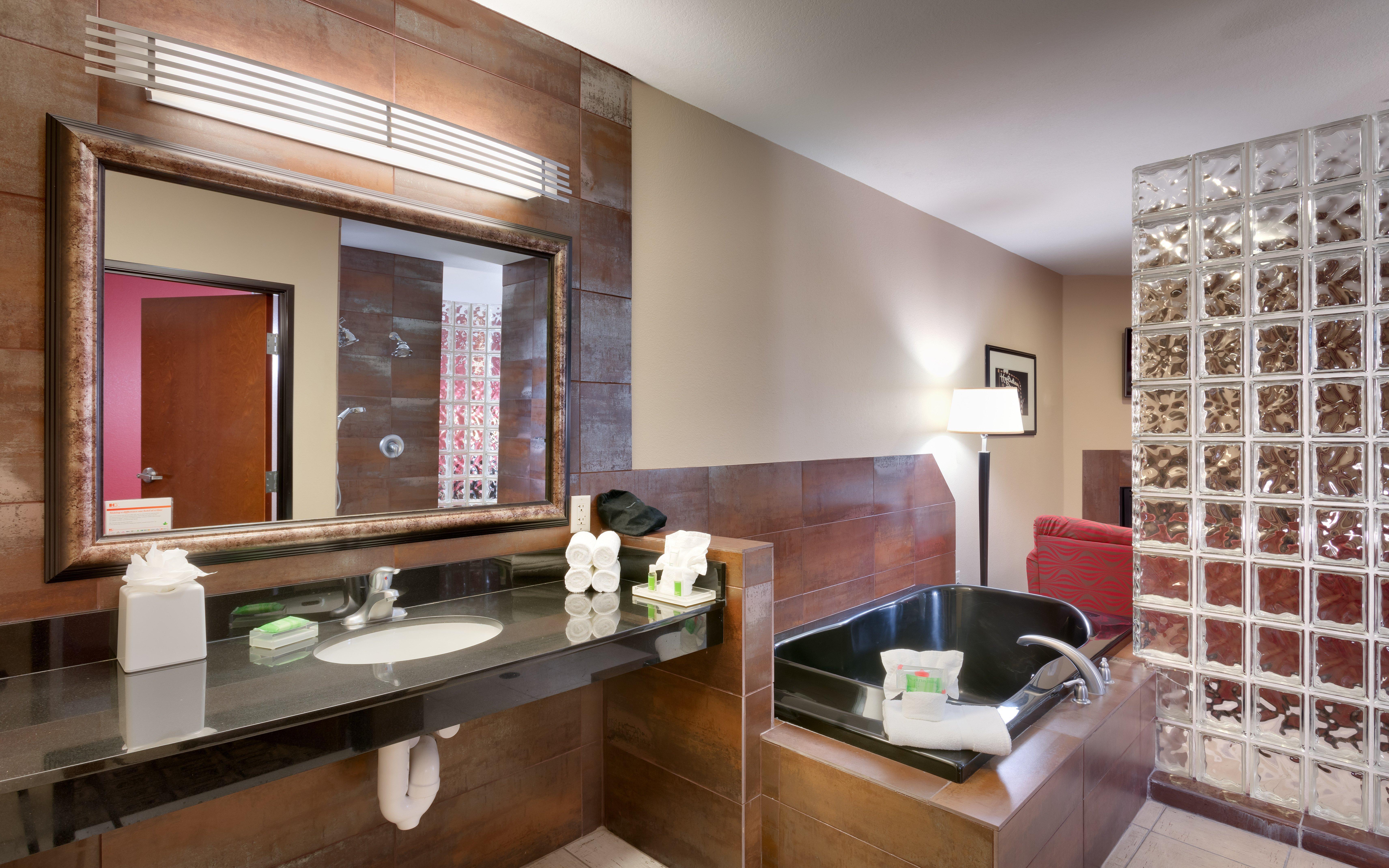Holiday Inn & Suites Salt Lake City - Airport West By Ihg Экстерьер фото