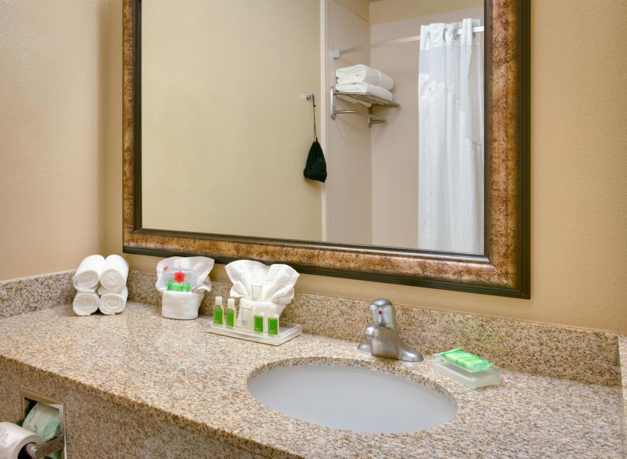 Holiday Inn & Suites Salt Lake City - Airport West By Ihg Экстерьер фото